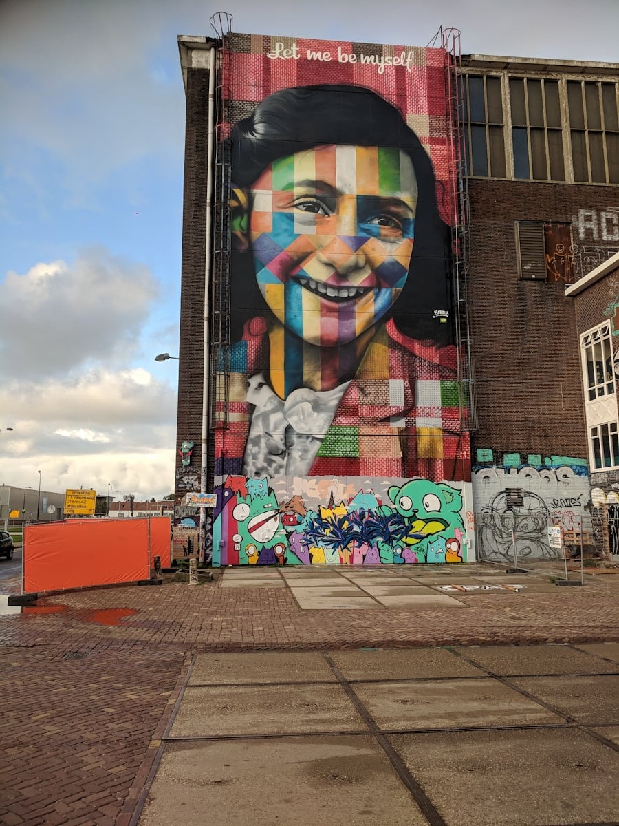 Photo "How Dutch Street Art Inspires the World"